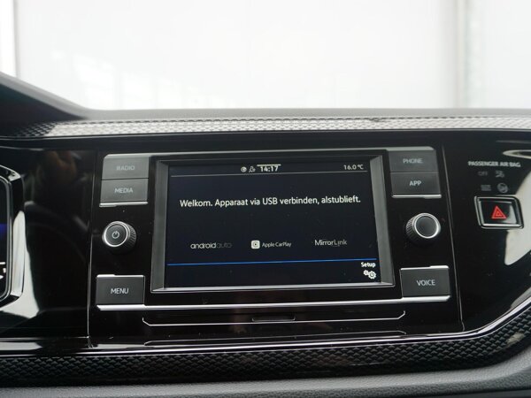 Apple Carplay/Android Auto