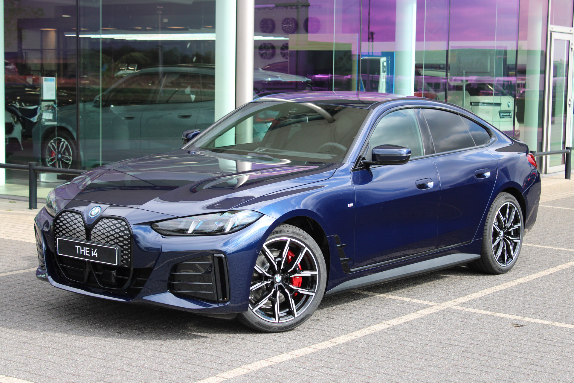 BMW i4 eDrive35 M Sport - Afbeelding 2