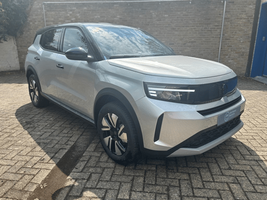 Opel Frontera GS ELECTRIC 44KWH 113PK AUTOMAAT* NAVI * CAMERA * SENSOREN V+A * ALL SEASON BANDEN*