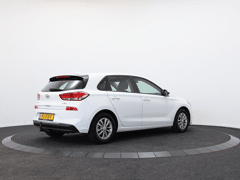 Hyundai i30 1.0 T-GDI Comfort | Trekhaak | Navigatie | Cruise Control | - Afbeelding 2