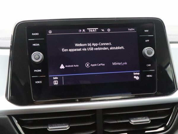 Apple Carplay/Android Auto