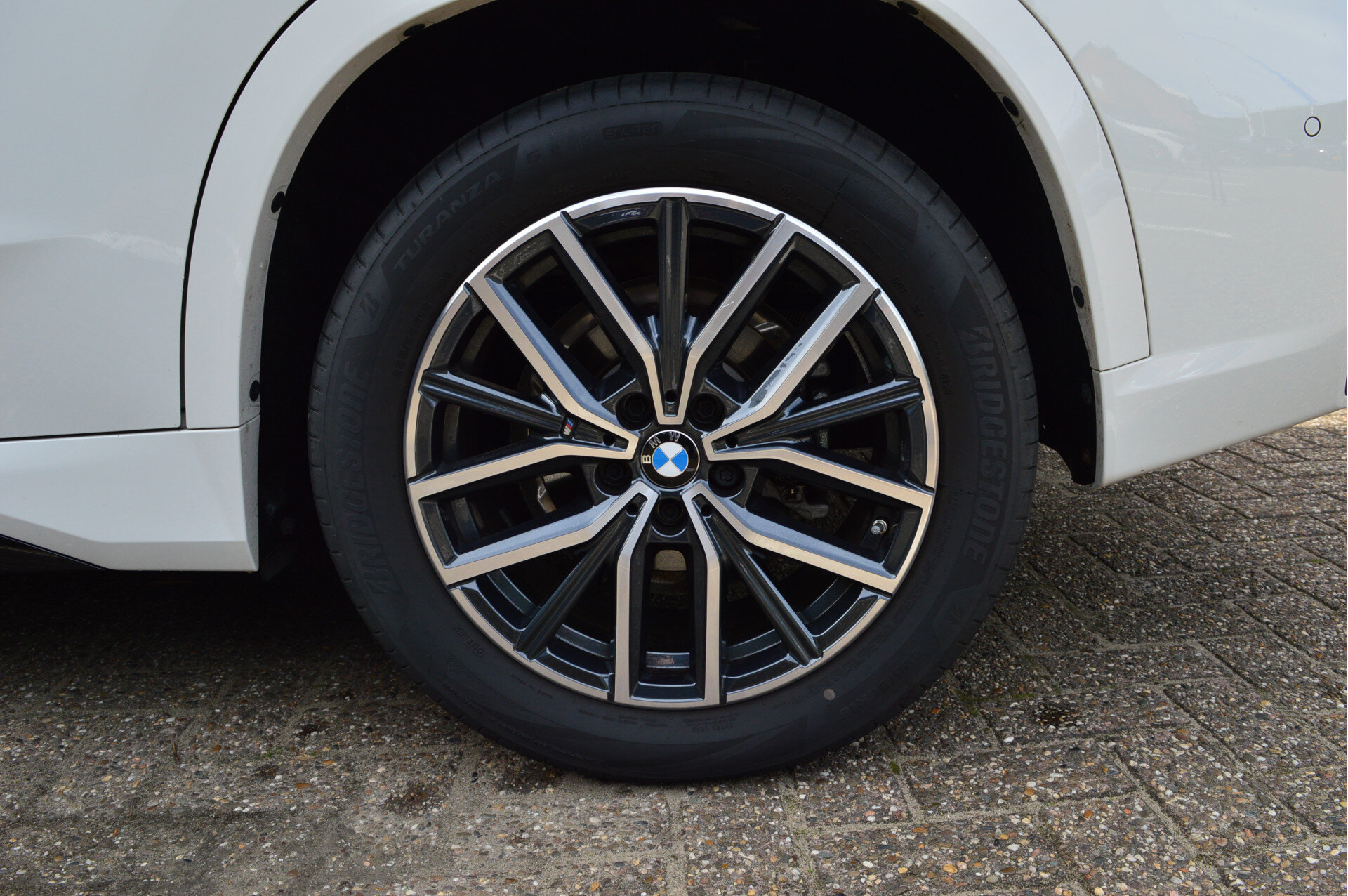 BMW X1 sDrive20i M Sport Automaat - Afbeelding 5