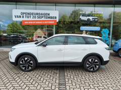 Opel Grandland EDITION 1.2 TURBO HYBRID eDCT 145 PK * ELEKTRISCHE ACHTERKLEP * VERWARMD STUUR & ZETELS * - Afbeelding 2