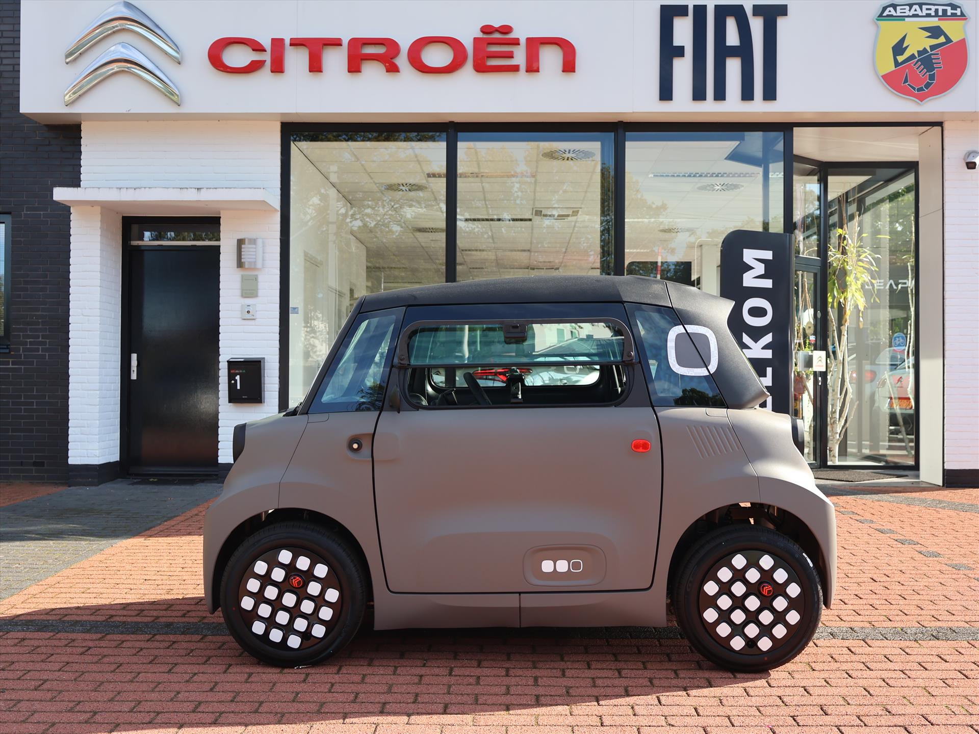 Citroën  Ami EV MyAmi Icy 45km/h NIEUW, Rijklaarprijs | Panoramadak | LED verlichting | - Afbeelding 2