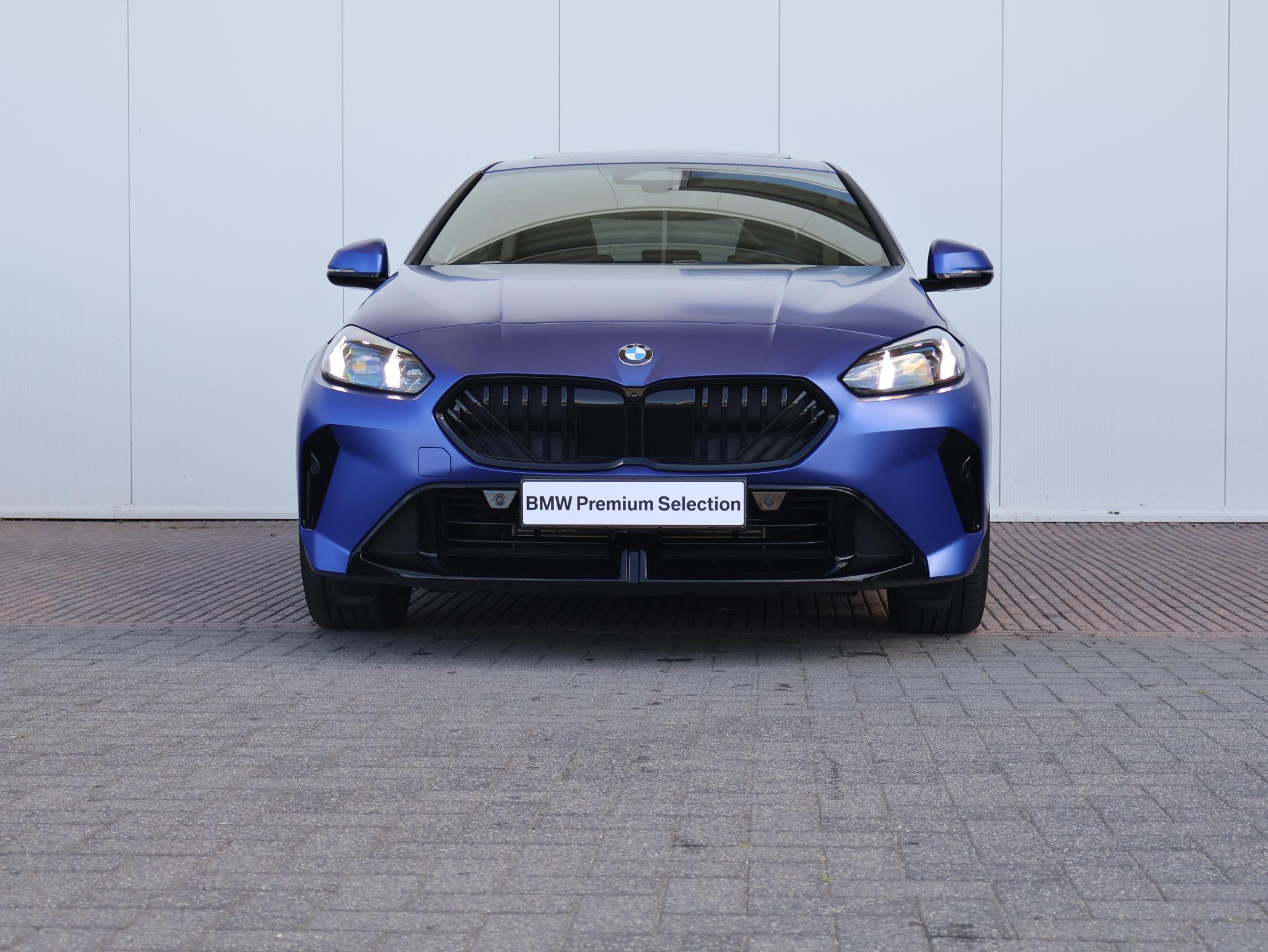 BMW 2 Serie Gran Coupé 220 M Sport Design Edition - Afbeelding 2