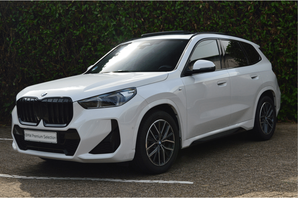 BMW X1 sDrive20i M Sport Automaat - Afbeelding 1