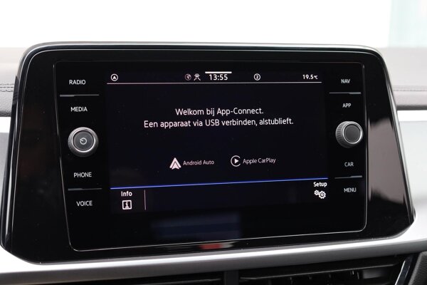 Apple Carplay/Android Auto