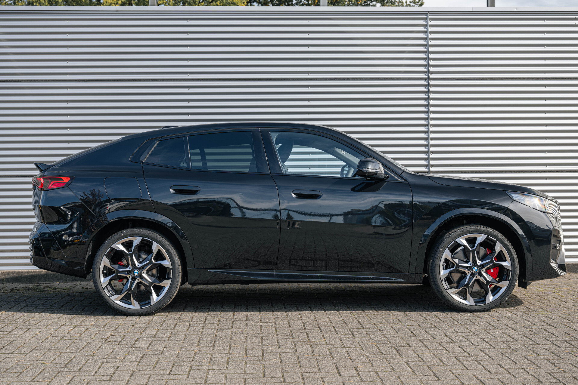 BMW X2 sDrive20i High Executive M Sport Automaat - Afbeelding 3