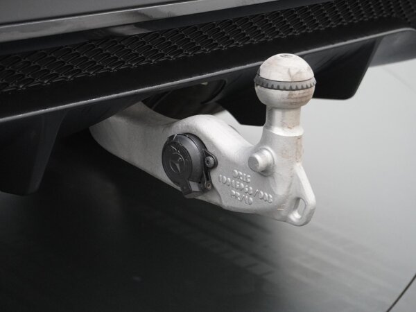 Trekhaak met ESP-aanhangwagenstabilisatie