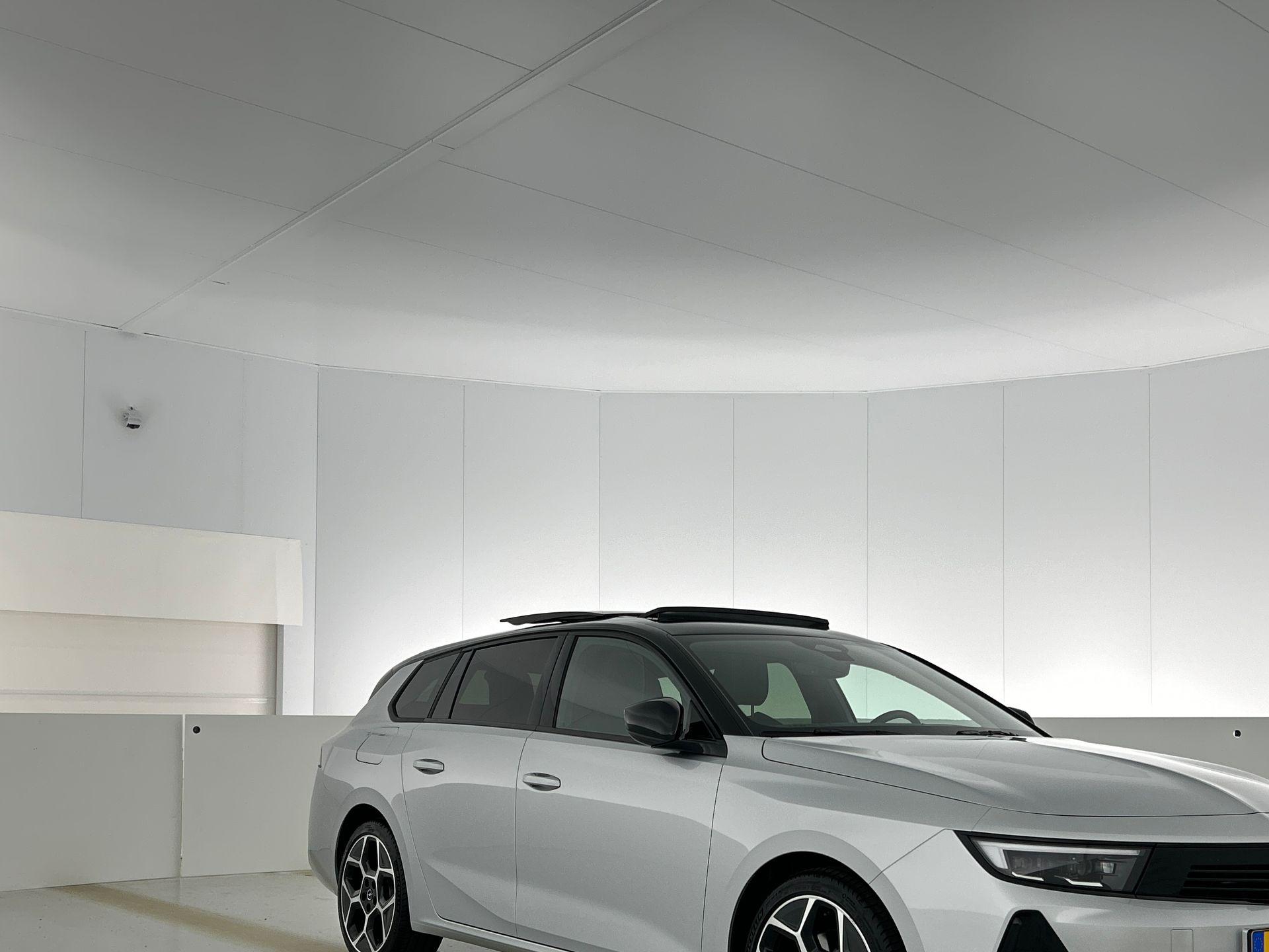 Opel Astra Sports Tourer 1.2 Ultimate 130pk Automaat - Afbeelding 4