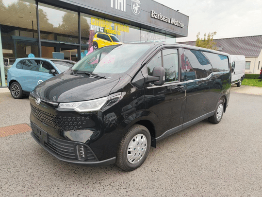 Maxus Deliver7 2.0D L2H1LUXURY * OPSTAPTREDE * LAADBAKBESCHERMING * ACHTERRUITCAMERA * CARPLAY / ANDROID *