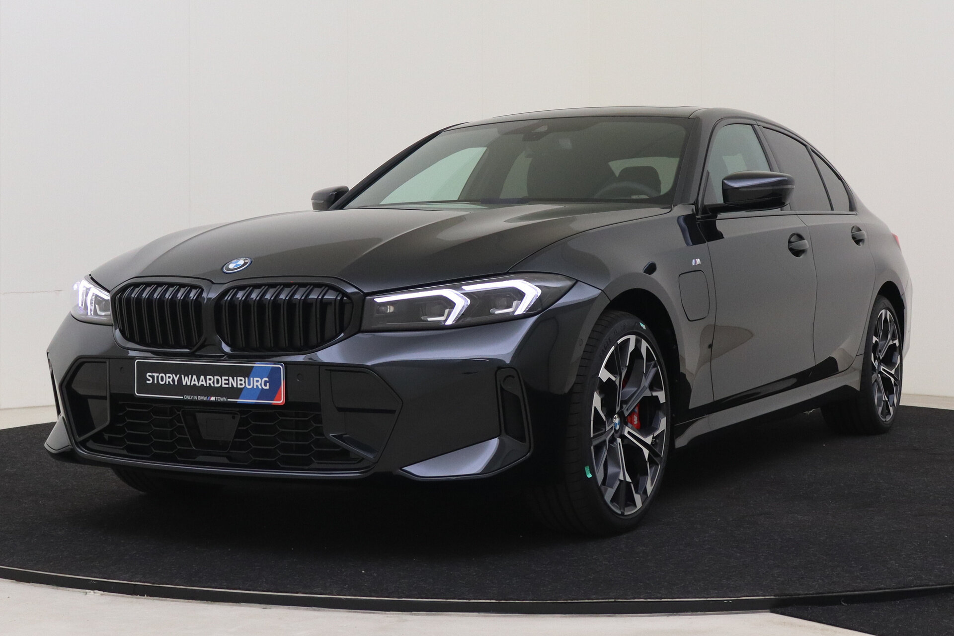 BMW 3 Serie 330e M Sport Automaat