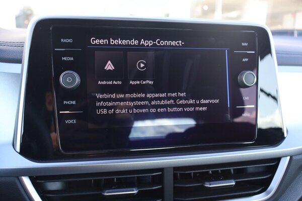 Apple Carplay/Android Auto
