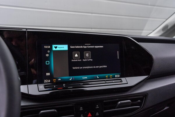 Apple Carplay/Android Auto