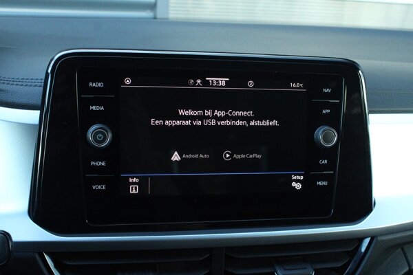 Apple Carplay/Android Auto