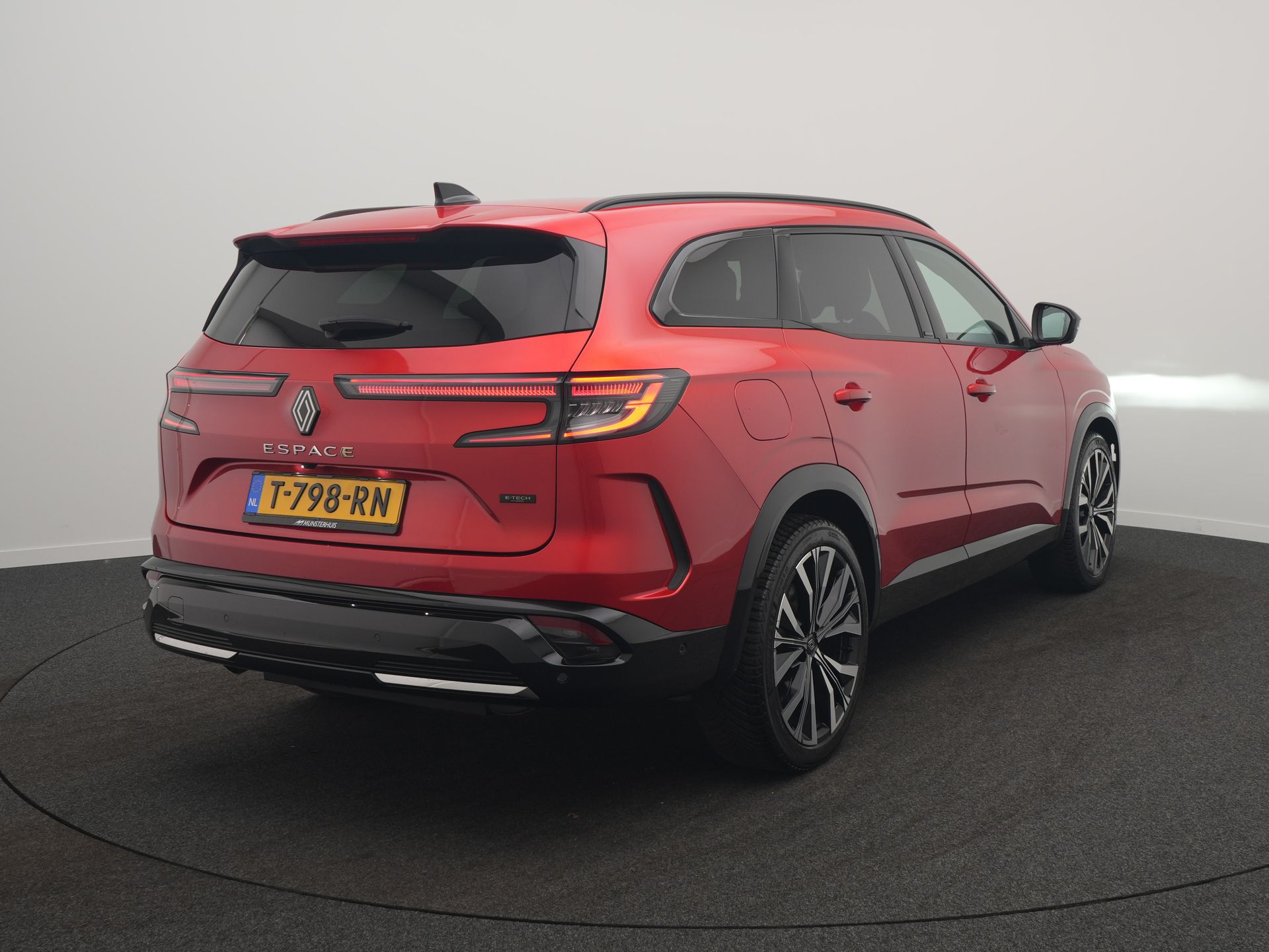 Renault Espace E-Tech Full Hybrid 200 Iconic 7p. - Occasion Lease vanaf €679 p/m - Afbeelding 5