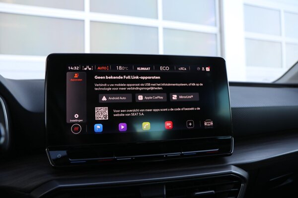 Apple Carplay/Android Auto