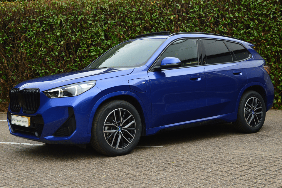 BMW X1 xDrive25e M Sport Automaat - Afbeelding 1