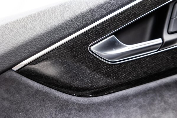 houtafwerking interieur