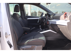 SEAT Arona 1.0 TSI 95pk Style Business Connect FR - Afbeelding 5
