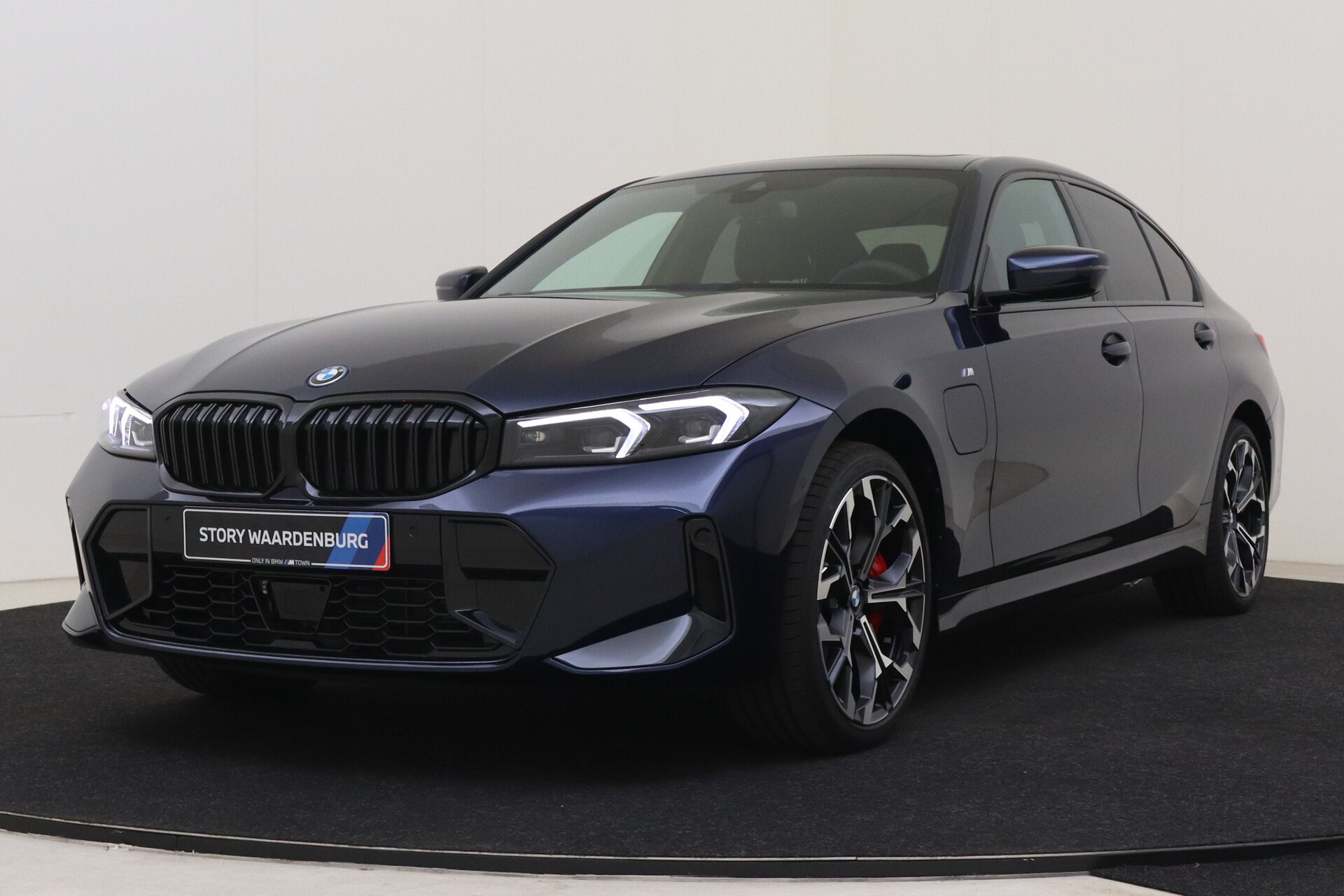 BMW 3 Serie 330e M Sport Automaat