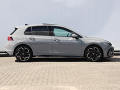 Volkswagen Golf 1.5 eTSI R-Line Edition 150pk Automaat - Afbeelding 2