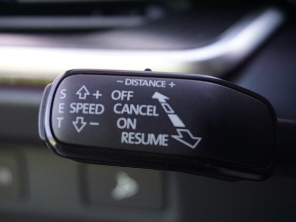 cruise control adaptief met Stop&Go en stuurhulp