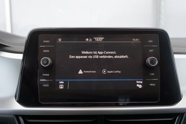 Apple Carplay/Android Auto