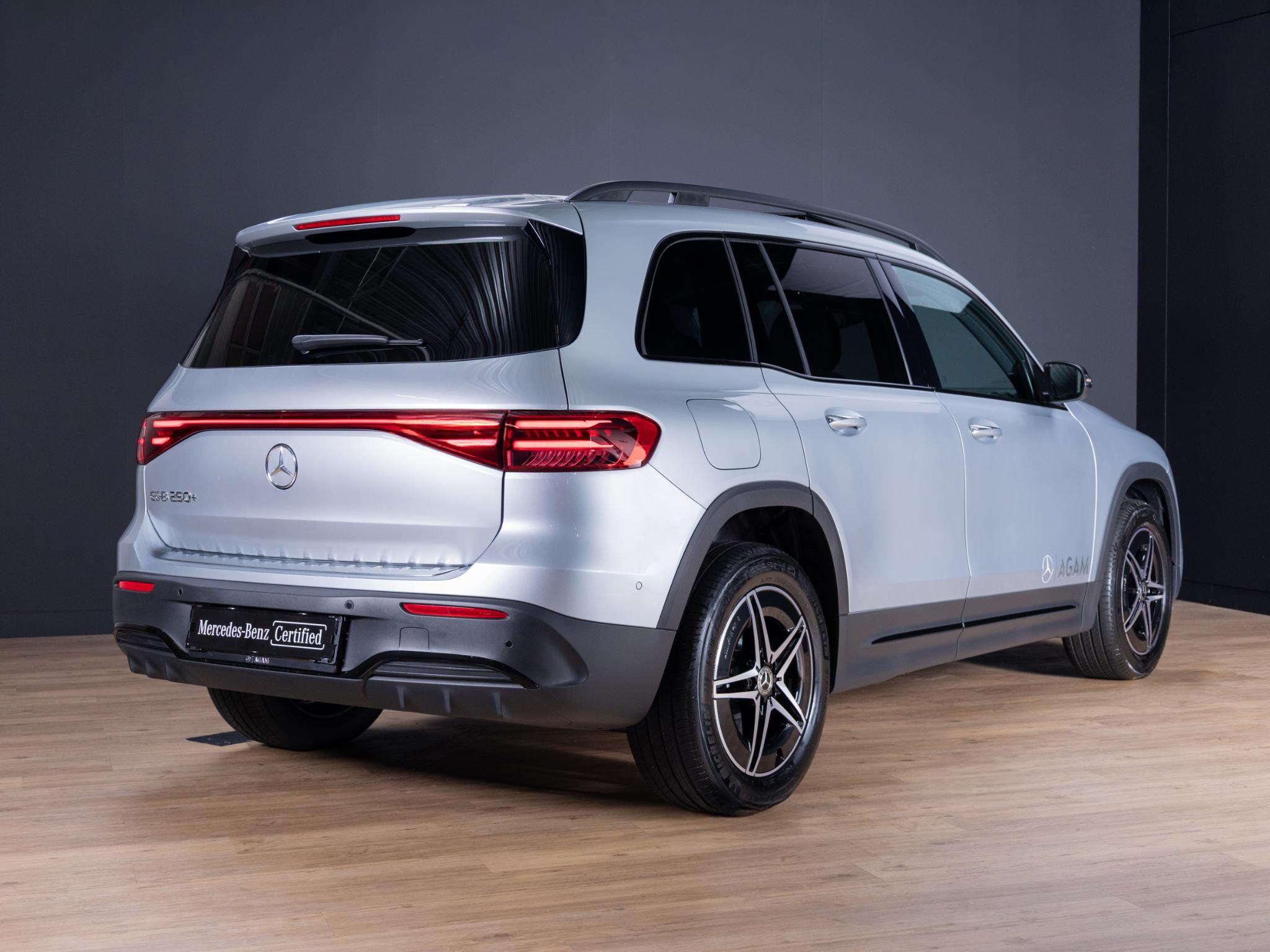 Mercedes-Benz EQB 250+ AMG Line LIMITED - Afbeelding 2