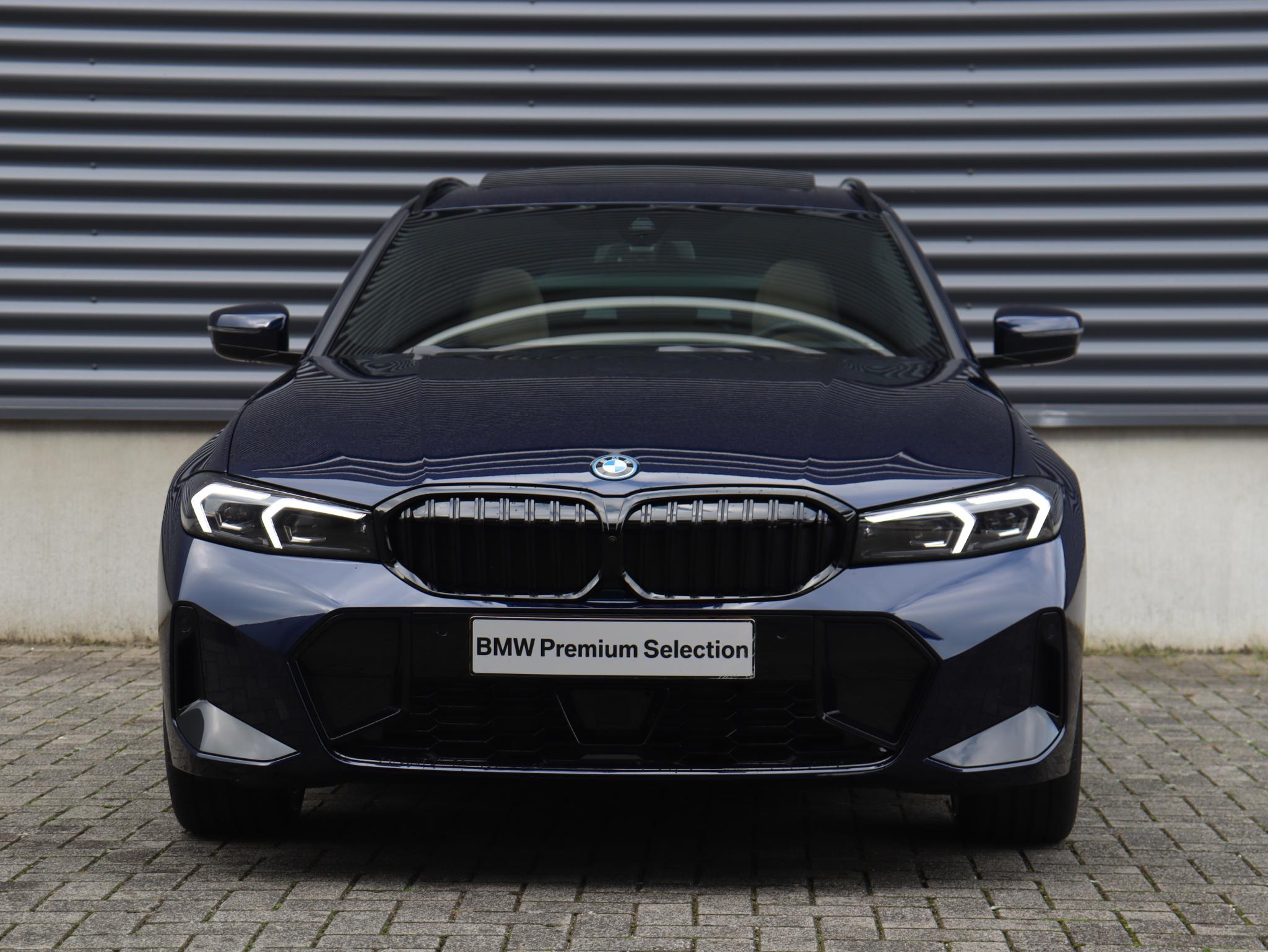 BMW 3 Serie Touring 330e - Afbeelding 3