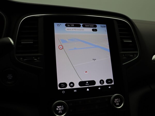 EASY LINK multimedia-en navigatiesysteemBose met 9,3" touchscreen