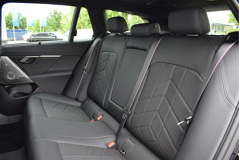 BMW 5 Serie Touring 550e xDrive M Sport Automaat - Afbeelding 5