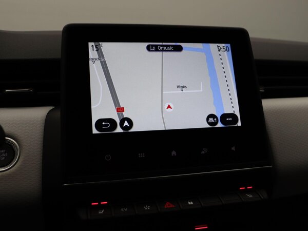 EASY LINK multimedia- en navigatiesysteem met 7" touchscreen EASY LINK multimedia- en navigatiesysteem met 7" touchscreen