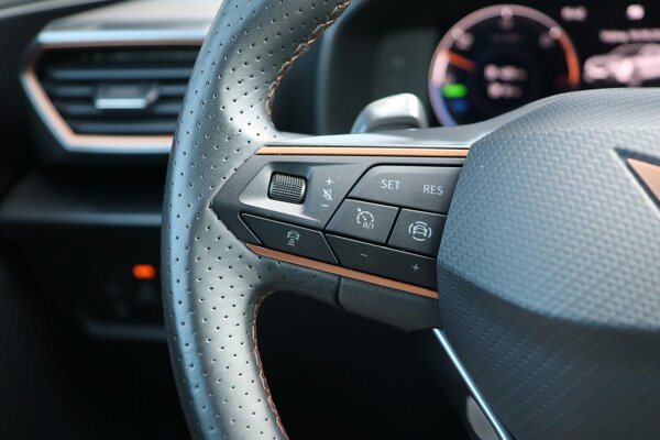 cruise control adaptief met Stop&Go en stuurhulp