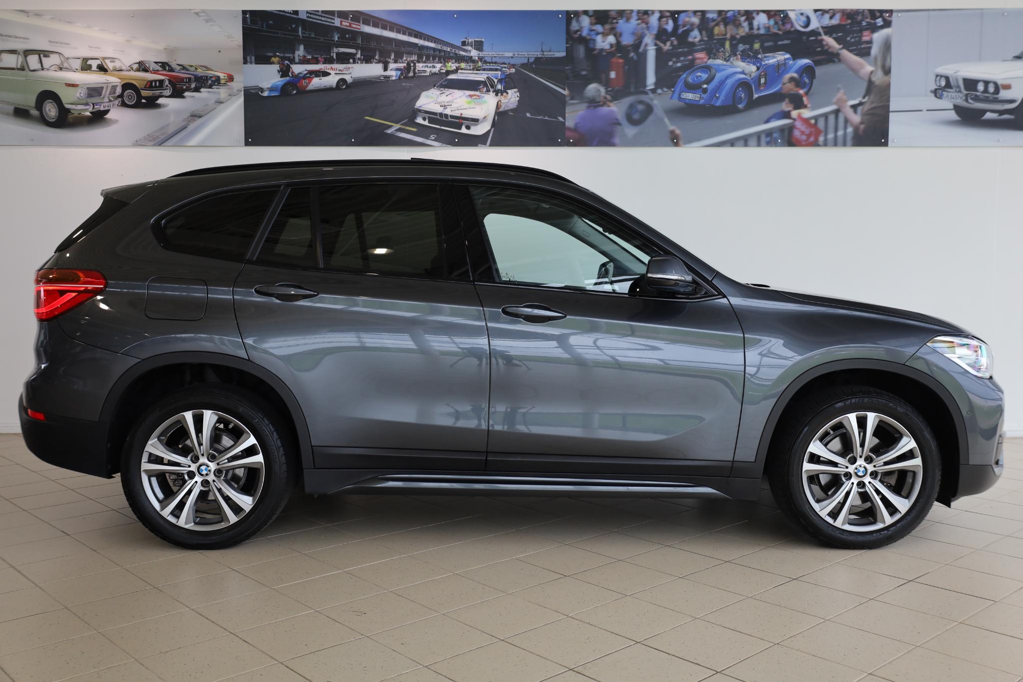 BMW X1 sDrive18i High Executive - Afbeelding 3
