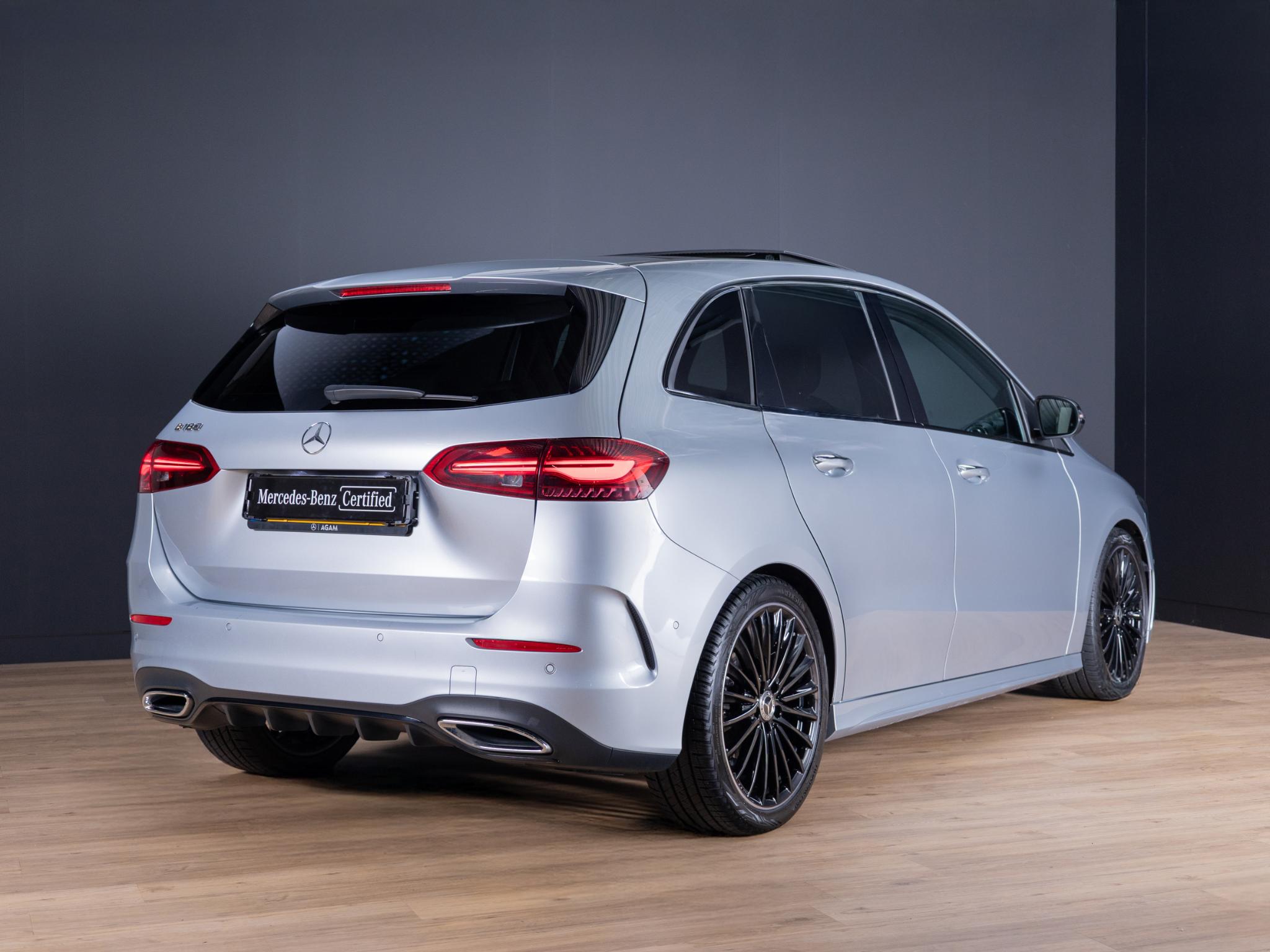Mercedes-Benz B-Klasse 180 Star Edition AMG Line - Afbeelding 2