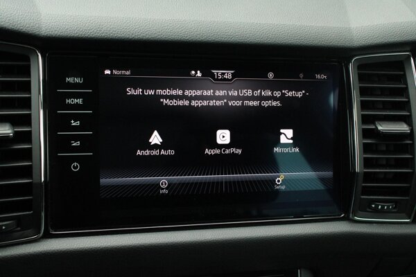 Apple Carplay/Android Auto