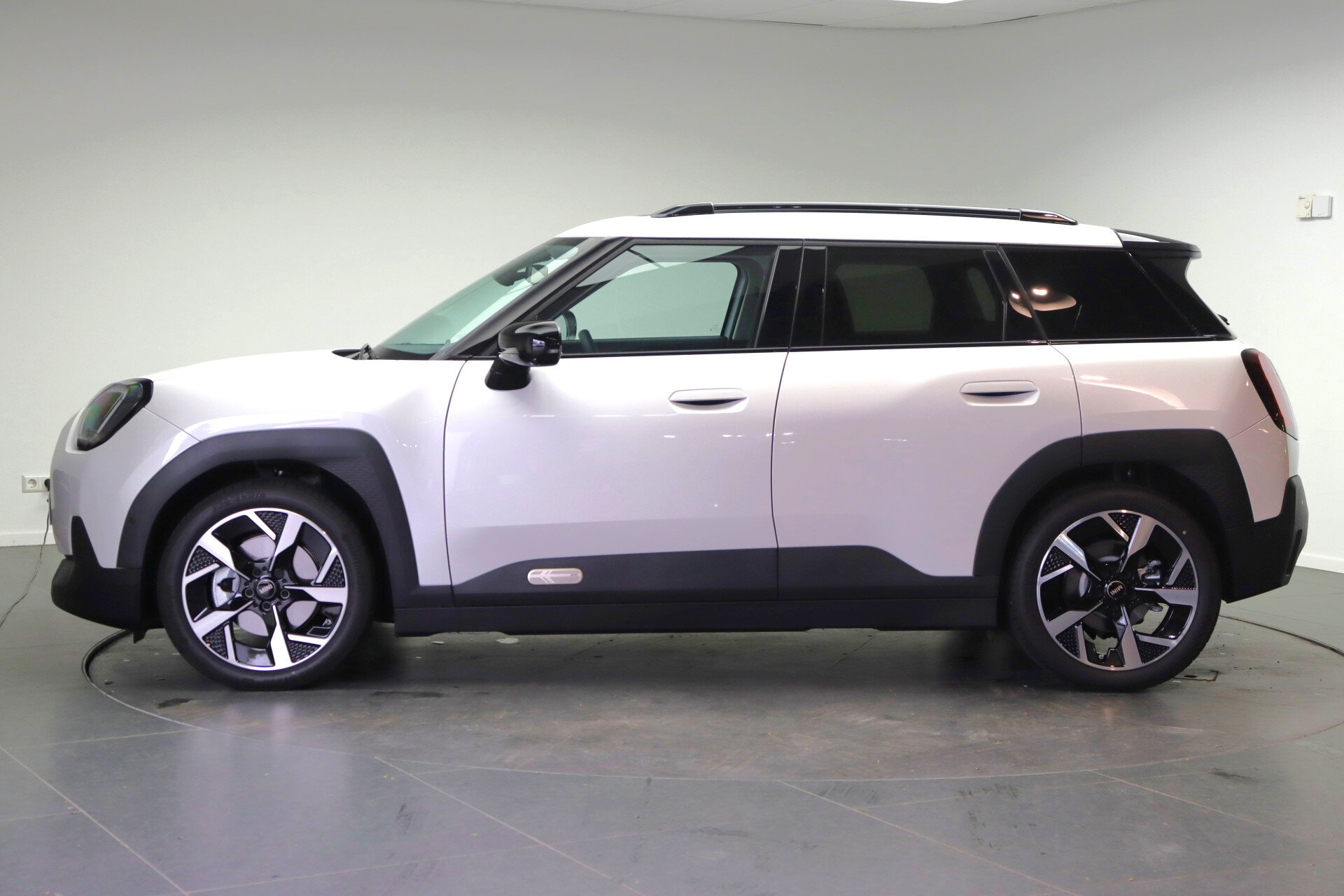 MINI Aceman E - Afbeelding 2