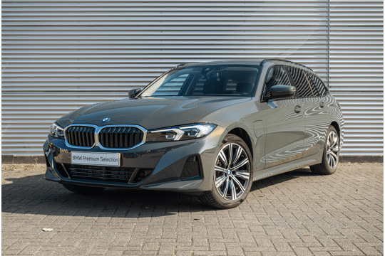 BMW 3 Serie Touring 330e Automaat
