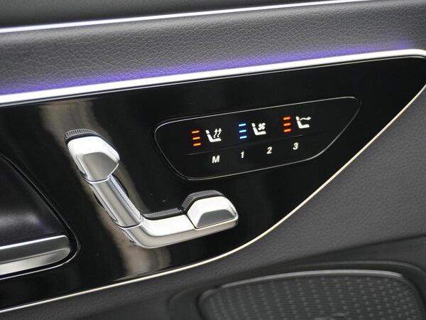 Verwarmde stoelen vooraan