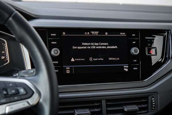 Apple Carplay/Android Auto