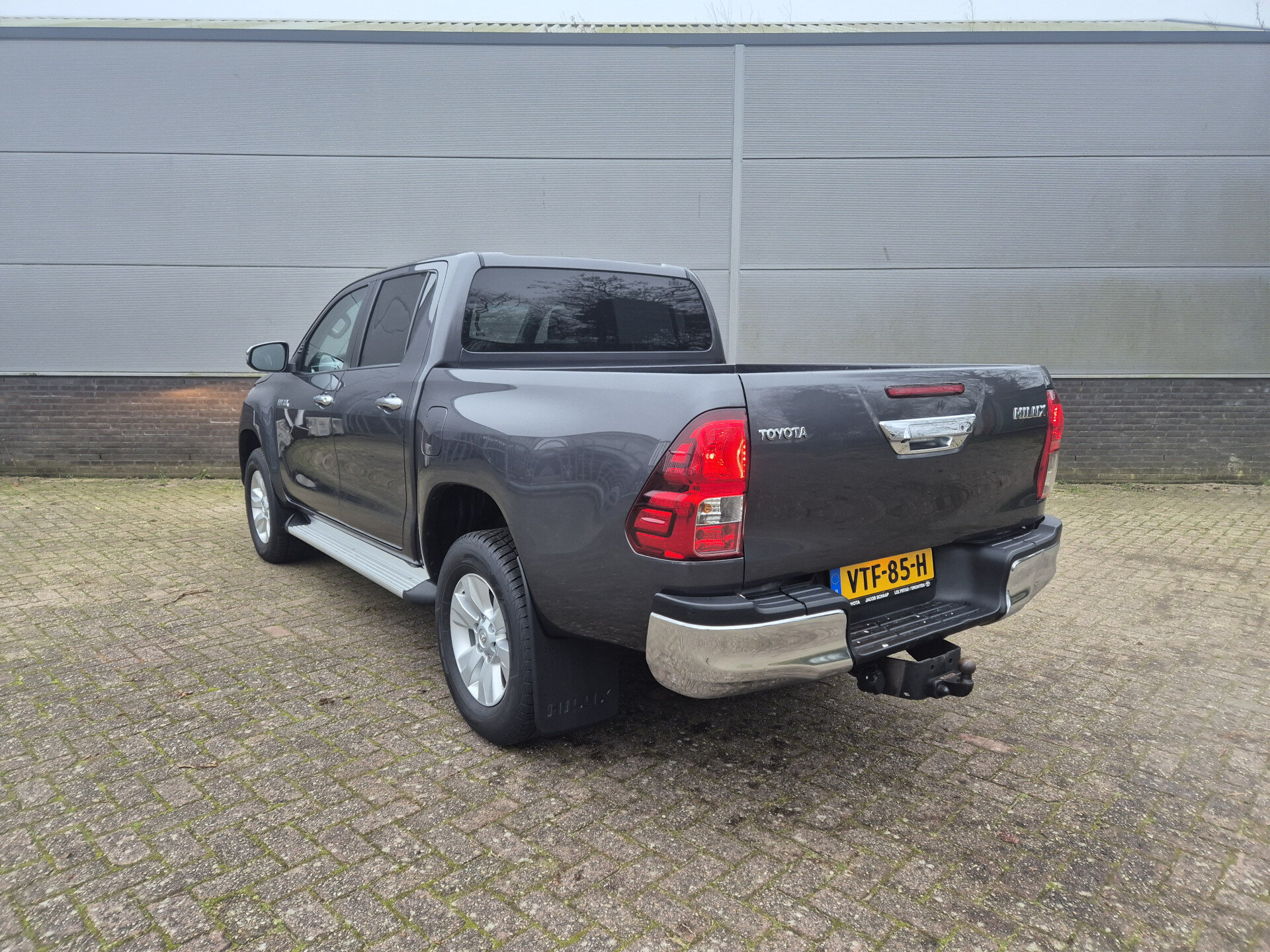 Toyota Hilux 2.4 D-4D Double Cab Professional - Afbeelding 3