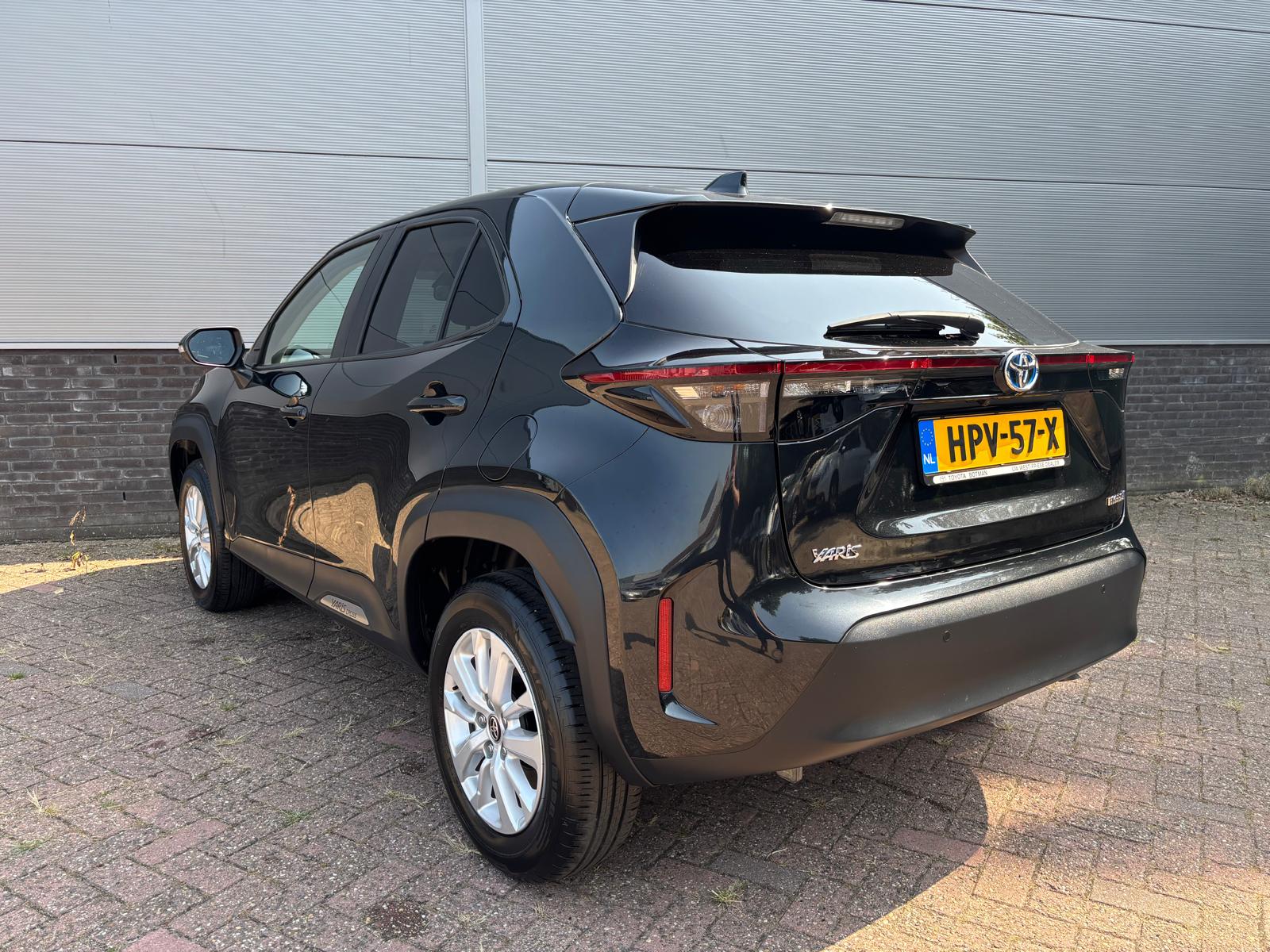 Toyota Yaris Cross 1.5 Hybrid Active Limited Parkeersensoren Navigatie - Afbeelding 2
