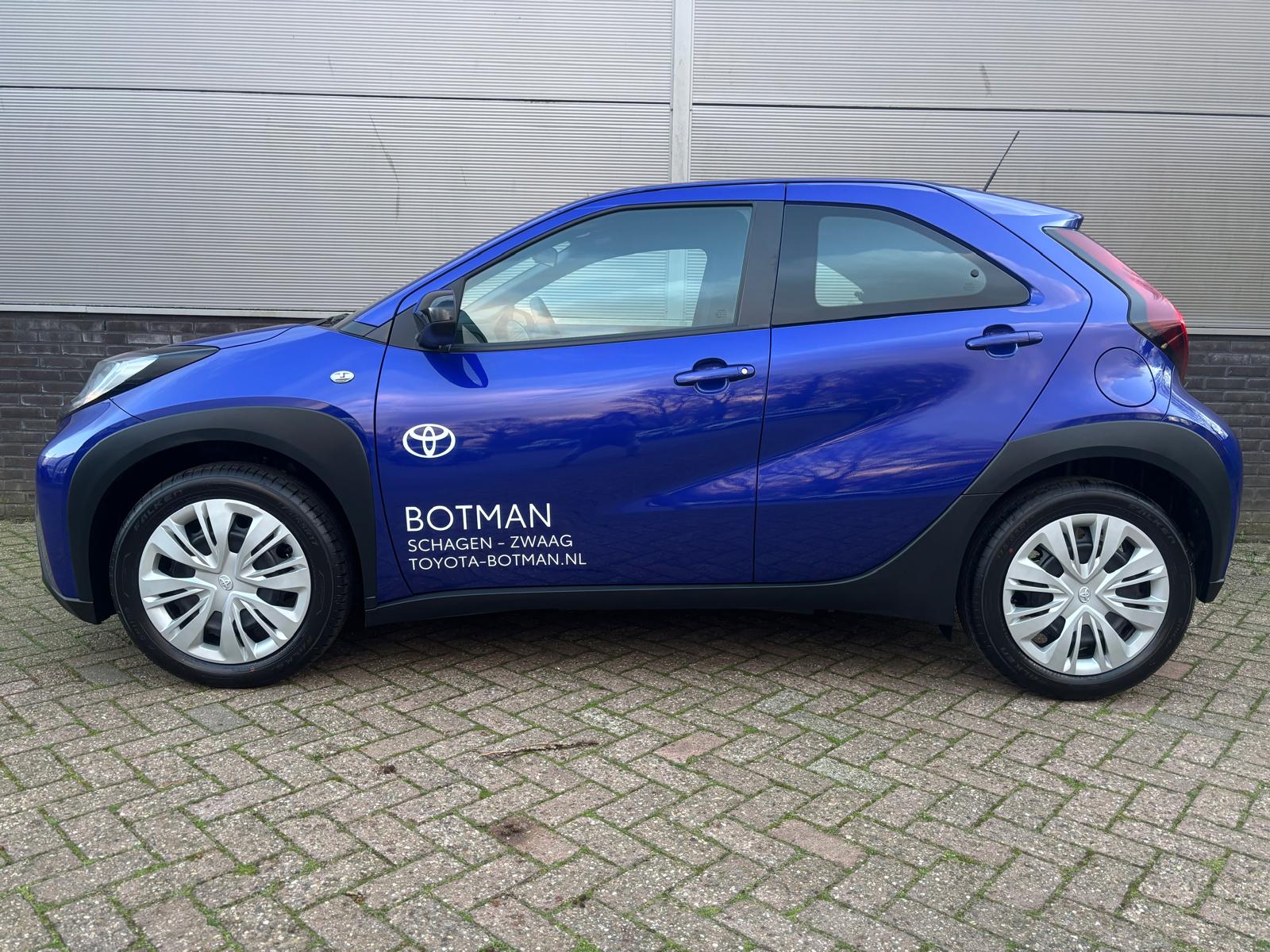 Toyota Aygo X 1.0 VVT-i MT Play Demonstratie auto ! - Afbeelding 2