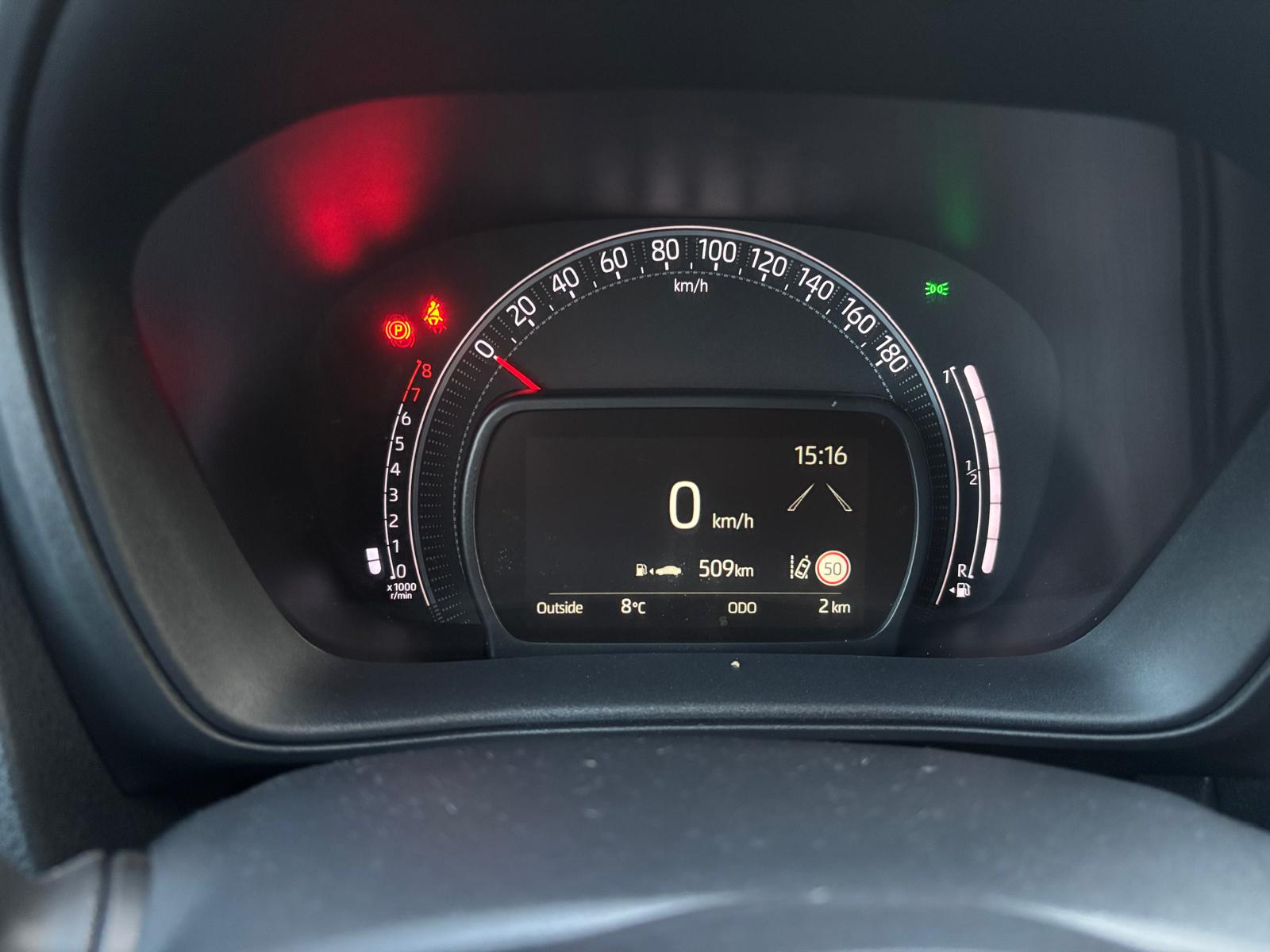 Toyota Aygo X 1.0 VVT-i MT Play Demonstratie auto ! - Afbeelding 4