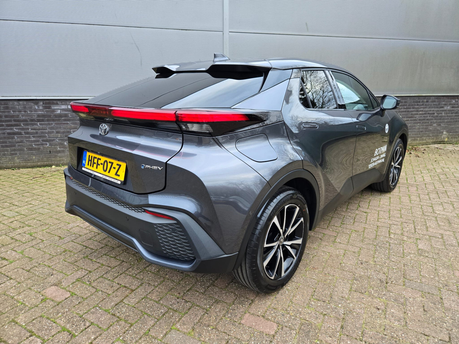 Toyota C-HR 2.0 Plug-in Hybrid 220 First Edition Demonstratie auto - Afbeelding 2