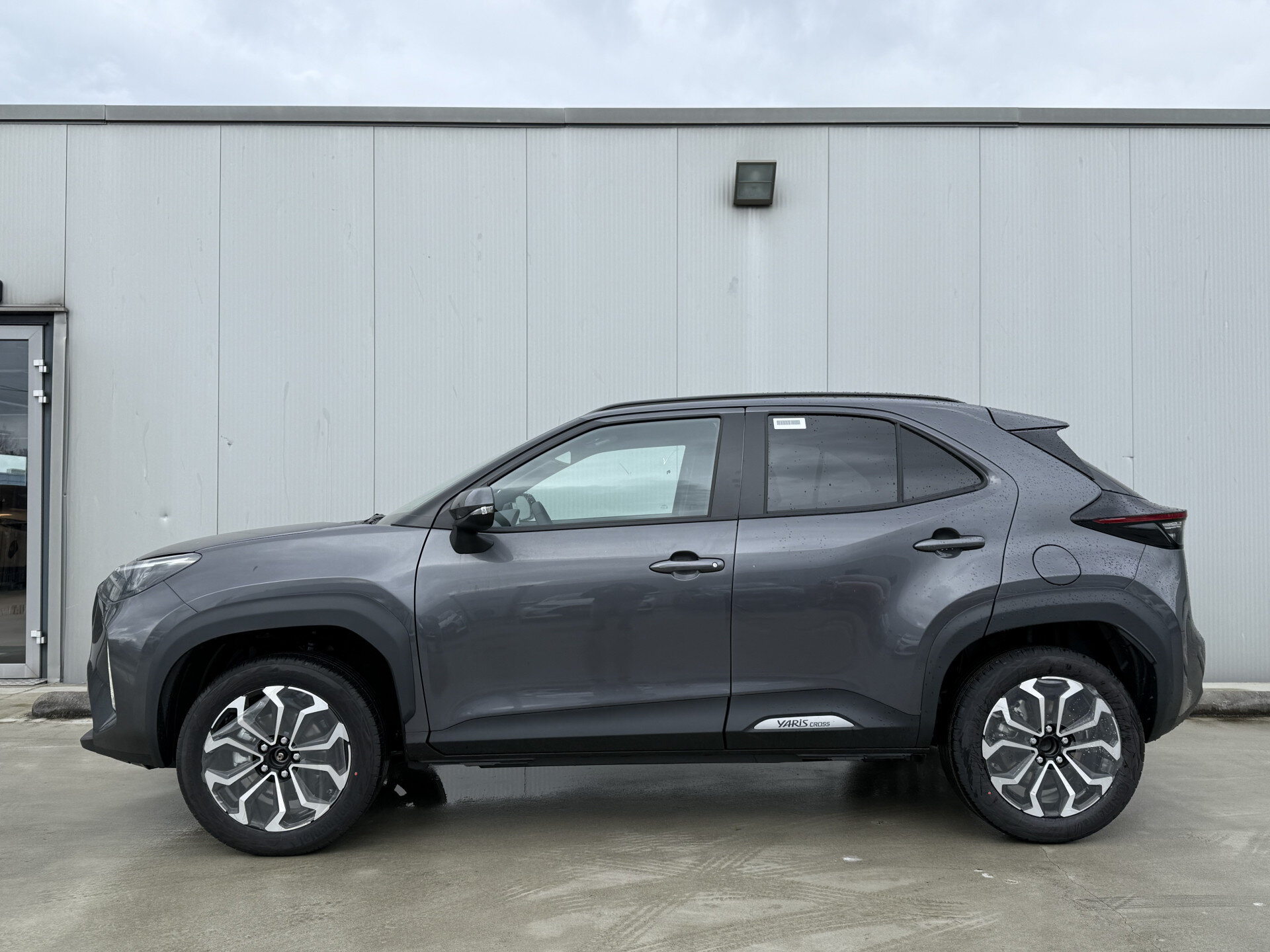 Toyota Yaris Cross 1.5 Hybrid 115 First Edition Automaat - Afbeelding 5