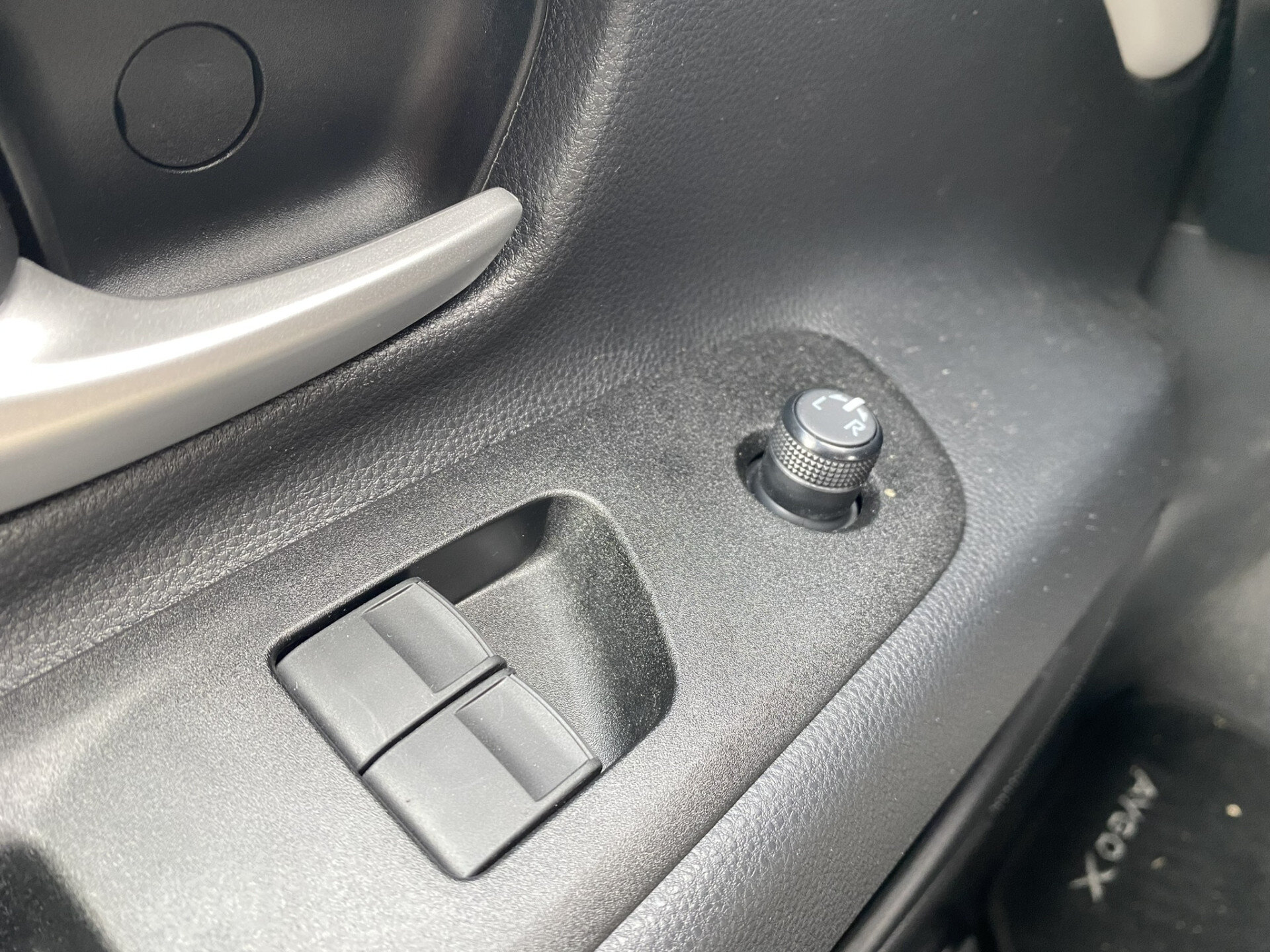 Toyota Aygo X 1.0 VVT-i MT play - Afbeelding 4