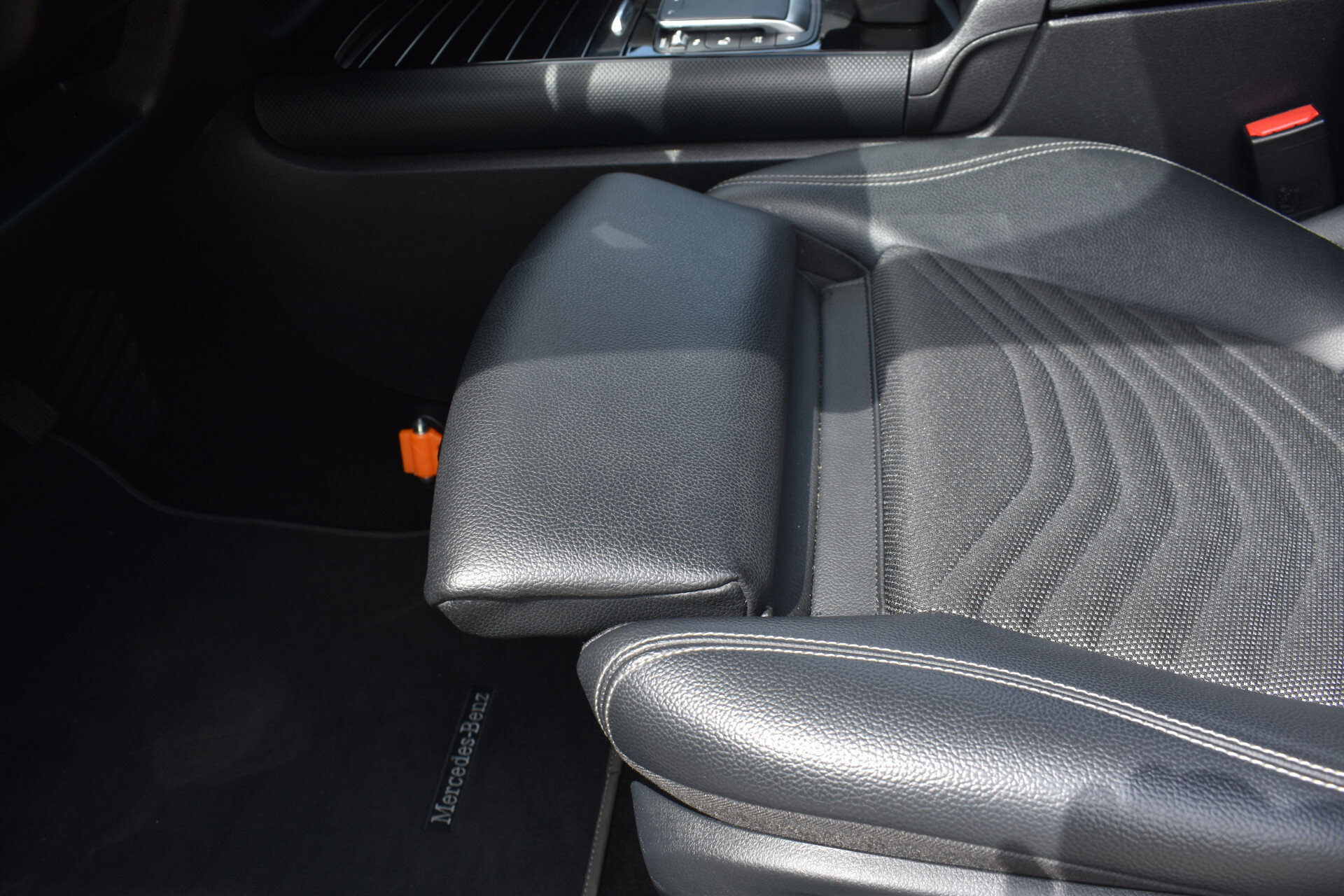 Mercedes-Benz B-Klasse 180 Business Solution Automaat - Afbeelding 3