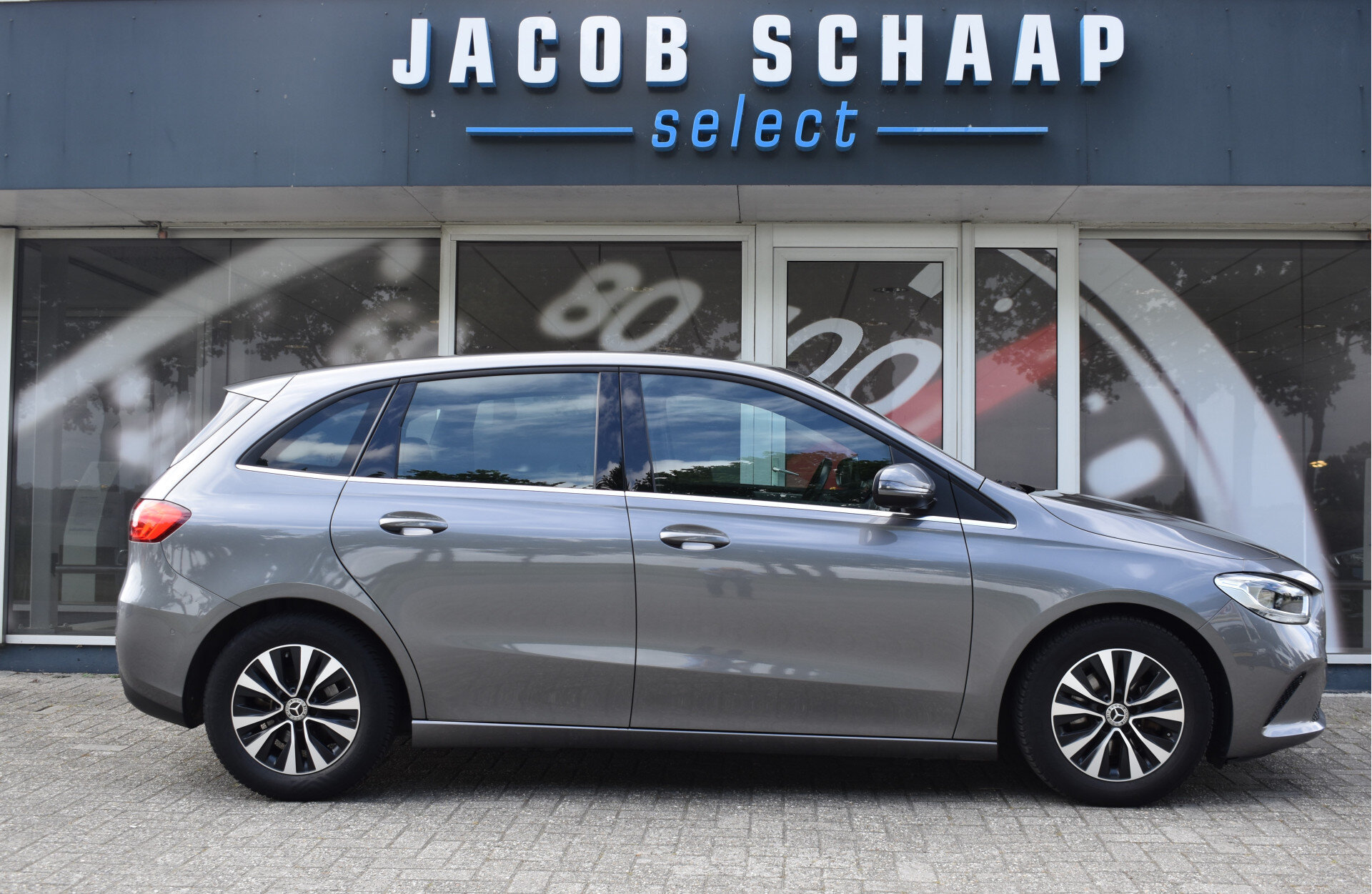 Mercedes-Benz B-Klasse 180 Business Solution Automaat - Afbeelding 5